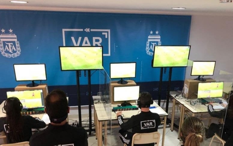 Ya le pusieron fecha a la puesta en funcionamiento del VAR en Argentina
