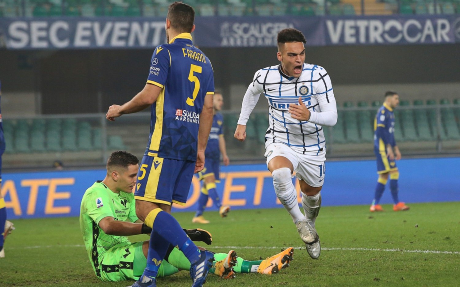 Con un gol de Lautaro Martínez, ganó el Inter y le metió presión al Milan