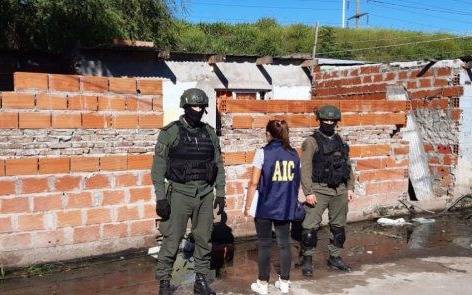 Cuerpos descuartizados en Rosario: investigan si se trata de una venganza narco