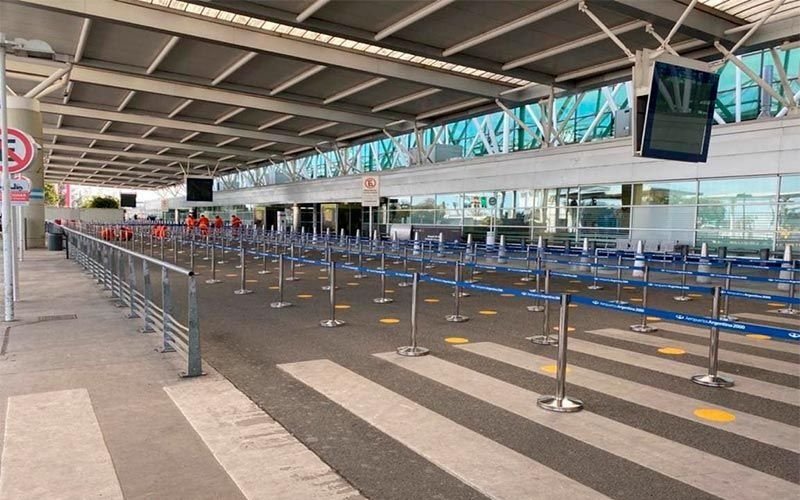 Oficializaron el cierre de las fronteras para llegar desde al menos 5 países
