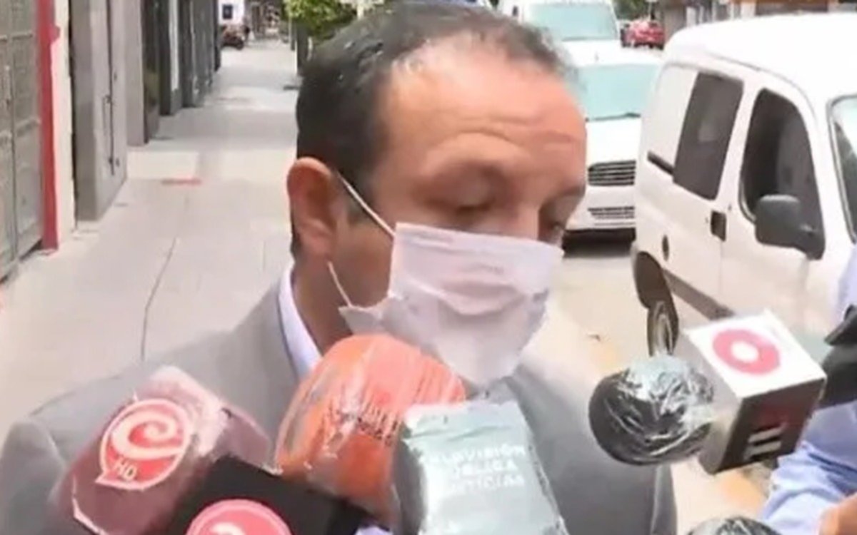 "Mi defendido solo sabe escribir su nombre ”, aseguró el abogado de Papadopulos