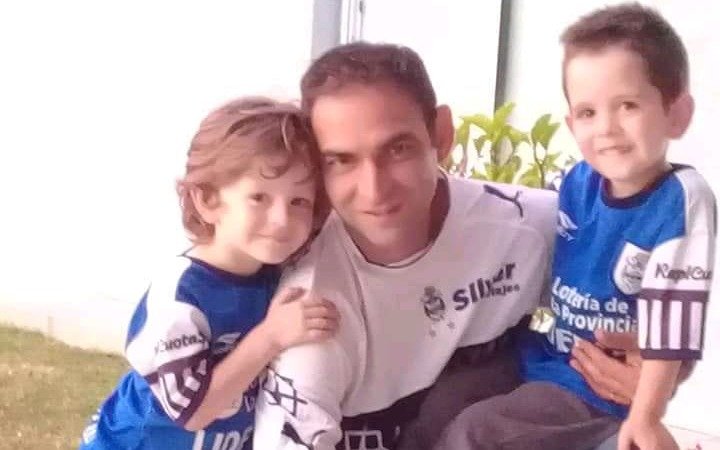 La desaparición de un sobrino del Gato Sessa movilizó a un barrio entero y encendió el temor por las piletas sin cerco