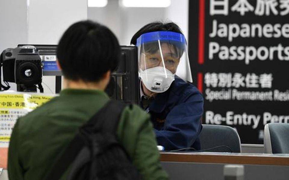 Japón cierra la frontera a los extranjeros por el peligro de la nueva cepa británica del coronavirus