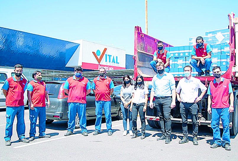 SuperMayorista Vital donó 1.000 cajas navideñas en comedores