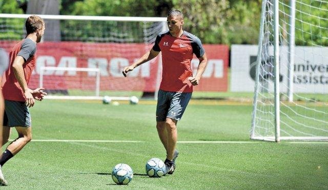 Tobio y Kalinski podrían tener minutos ante el Tomba