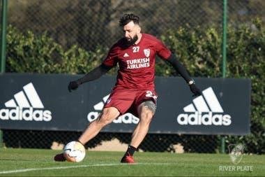 Pratto, sin lugar en el equipo Millonario, se va a préstamo al Feyenoord
