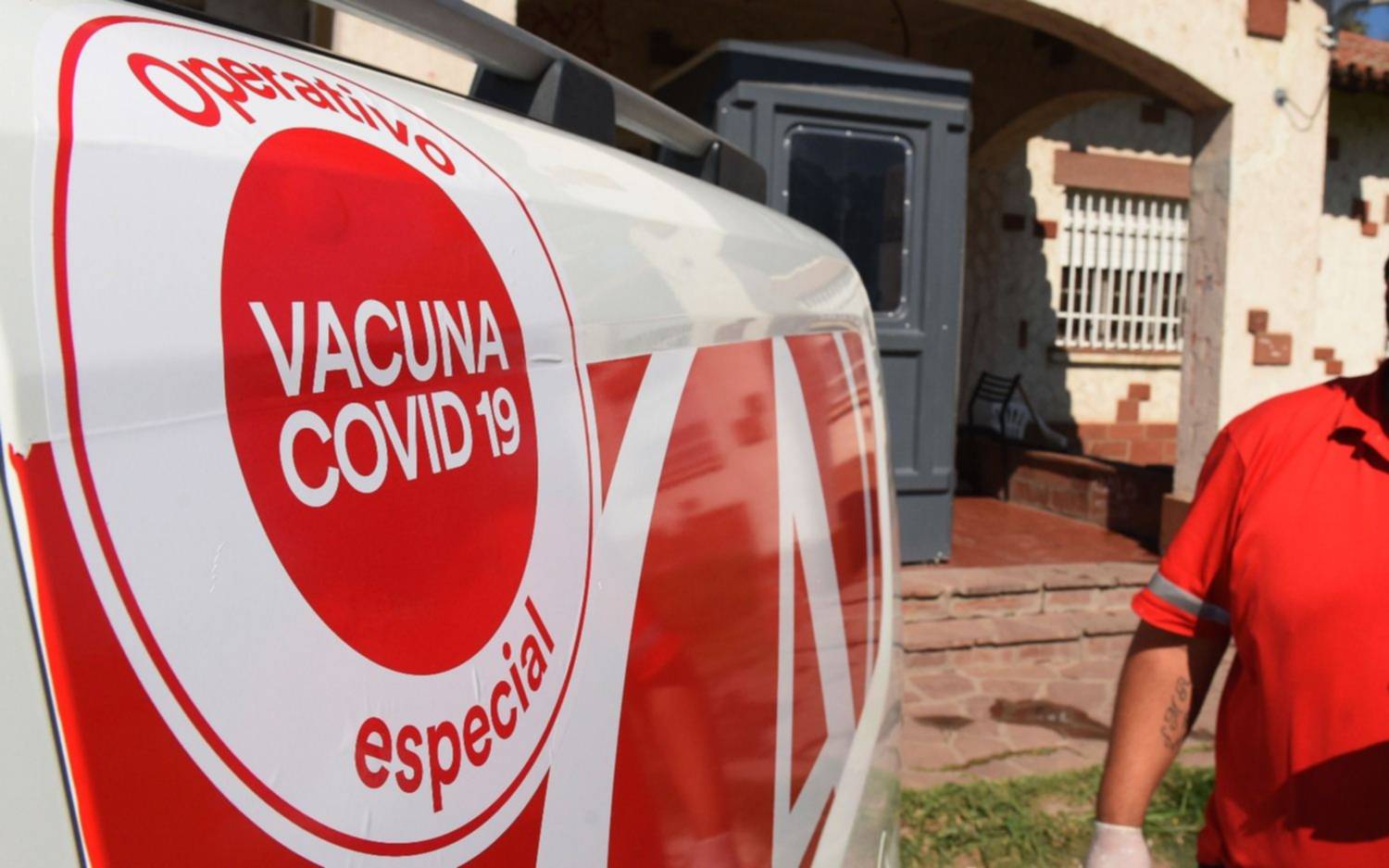 Cuántas vacunas llegaron a La Plata y dónde serán aplicadas
