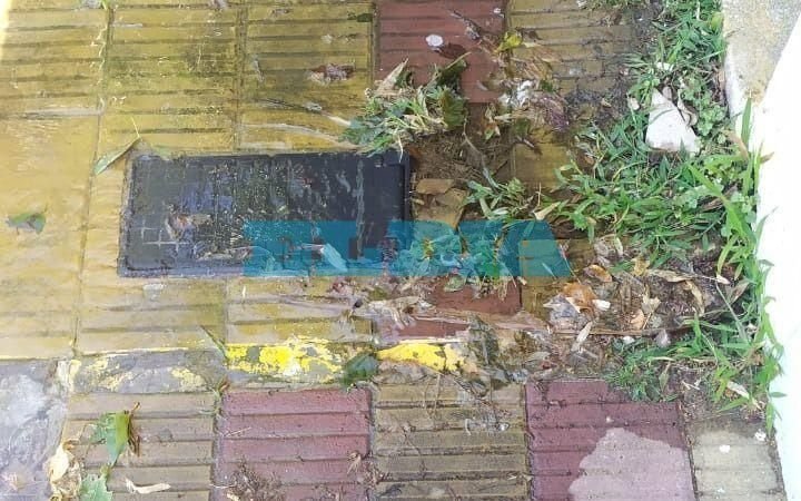 Una pérdida de agua genera trastornos a vecinos de la zona de diagonal 78 y 2