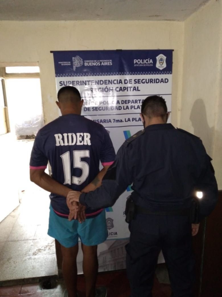 Abasto: le pegó a la novia y no tuvo piedad con su hijastra de tres años