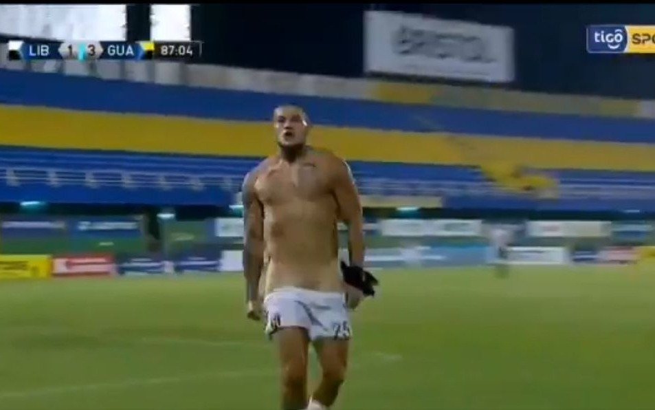 El delantero argentino al que se le fue la mano con el festejo de un gol