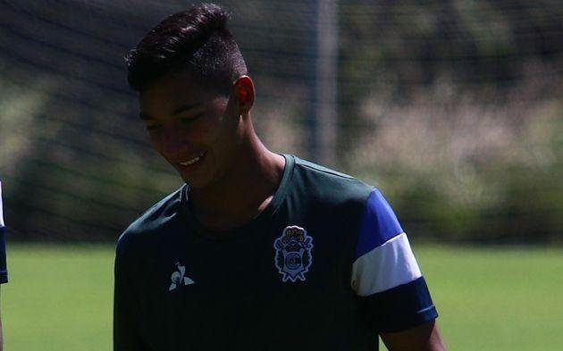 Finalmente, rescindió el venezolano Jesús Vargas