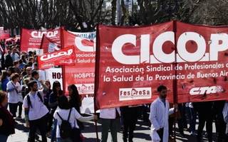 Paro de médicos: "Reclamamos un adecuado reconocimiento a la tarea realizada en la pandemia"