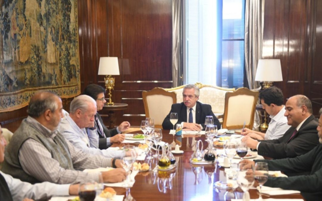 El presidente Fernández y los movimientos sociales: encuentro para discutir los acuerdos con el FMI
