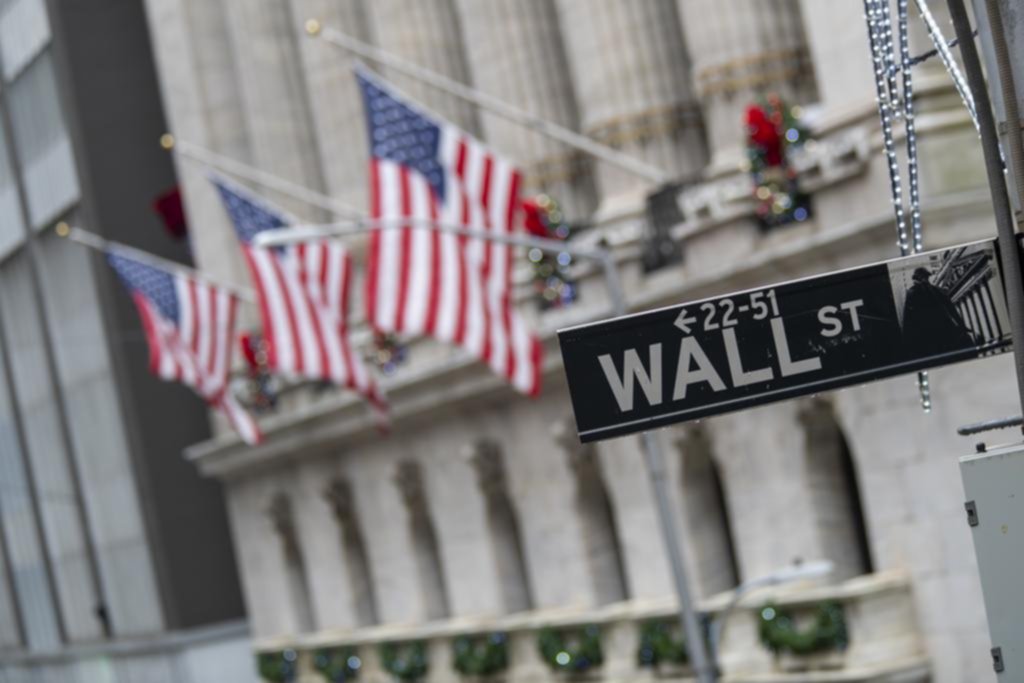 Wall Street sumó otra semana de pérdidas arrastrado por Ómicron