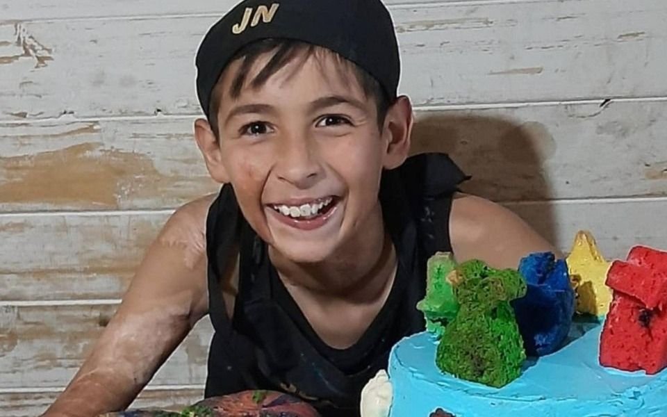 Joaquín, el nene que hace tortas en Twitter, deja las redes por los insultos recibidos