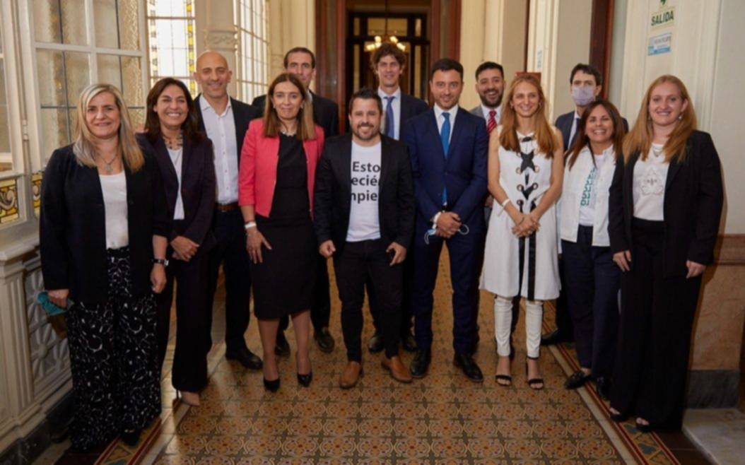 Tras la fractura de la UCR, el Bloque Evolución se presentó en la Cámara de Diputados