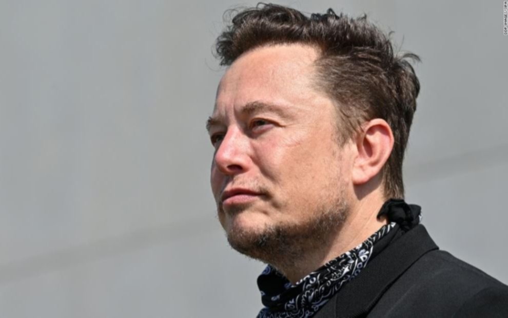 Elon Musk pide a las personas tener bebés para evitar el derrumbe de la civilización