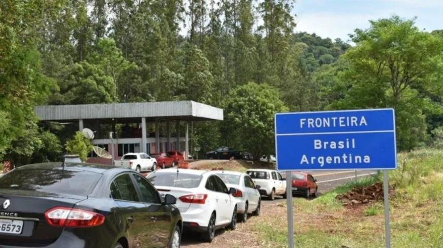 Abre fronteras Brasil permite el acceso de argentinos vía terrestre