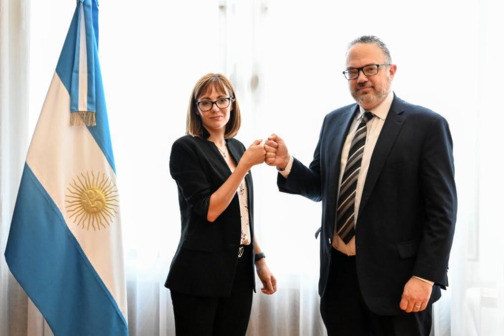 Cambio en Minería: sale Hensel y entra Fernanda Ávila