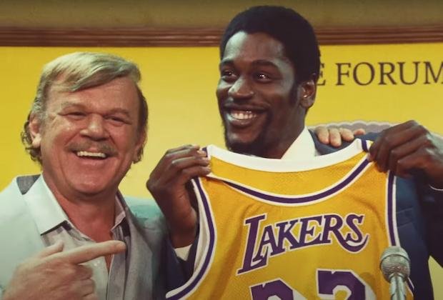 La serie de HBO sobre los Lakers de los 80 presentó su primer adelanto