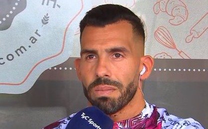 VIDEO. "Si yo estaba, no bajaba": Tevez disparó contra Román por el episodio del micro