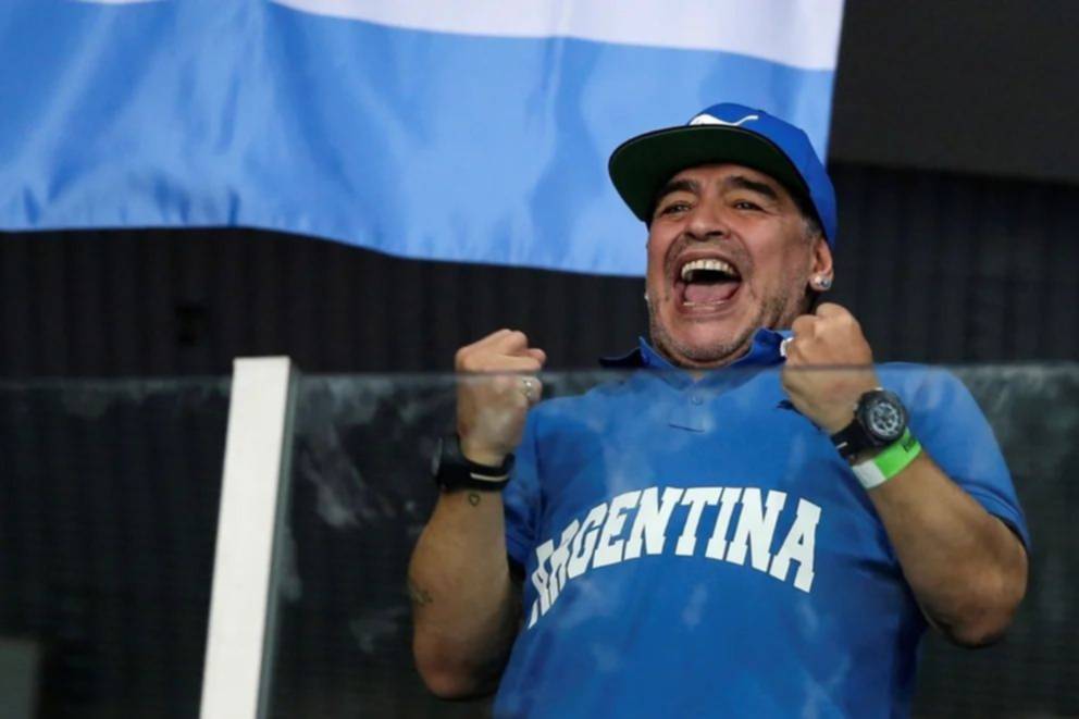 Cayó en la India un hombre que robó a Maradona un reloj valuado en 26.500 dólares