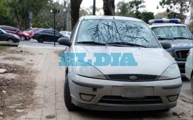 Quejas por el "descontrol" a la hora de estacionar en la zona del Ministerio de Seguridad