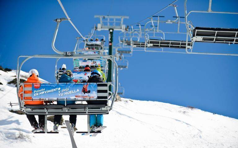 Alerta por presuntos casos de Covid de alumnos platenses en Bariloche