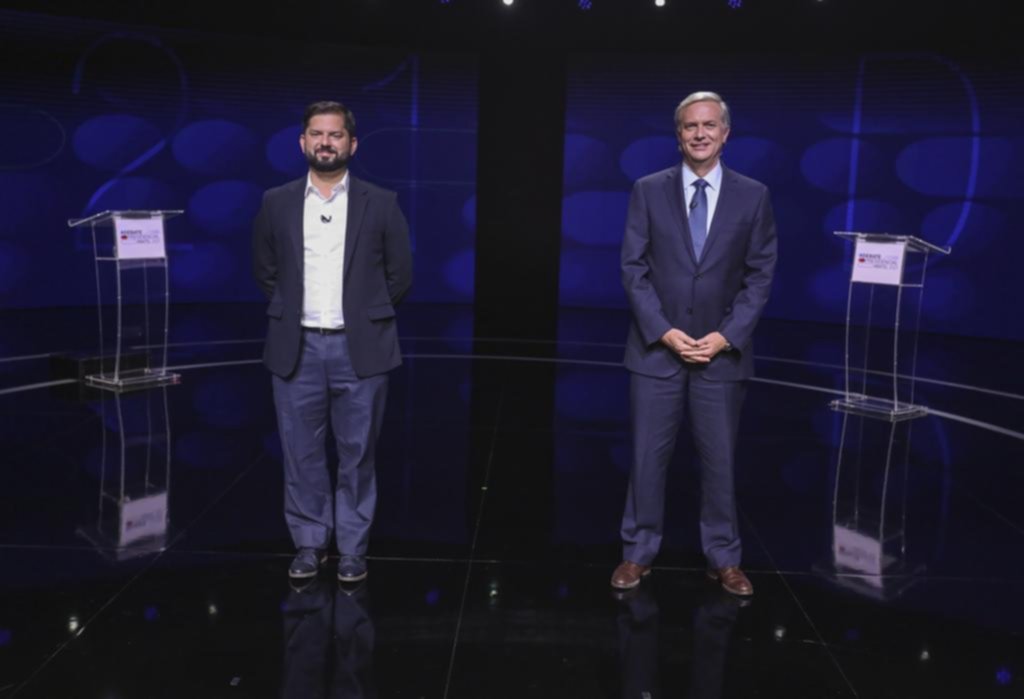 Por el voto moderado: de dos candidatos muy opuestos