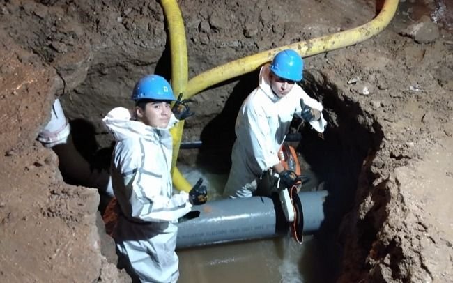 AySA reparó un caño en Quilmes Oeste