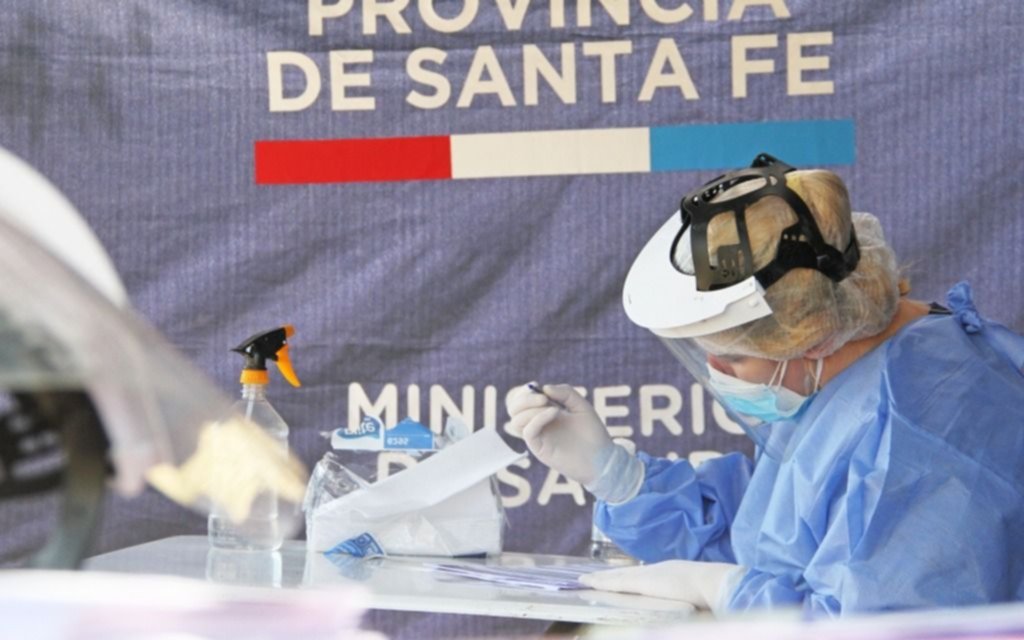 Llegó la variante Ómicron a Santa Fe: se trata de una mujer procedente de Estados Unidos