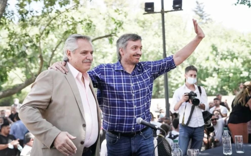Acompañado por Alberto Fernández, Máximo Kirchner asumió como Presidente del PJ bonaerense