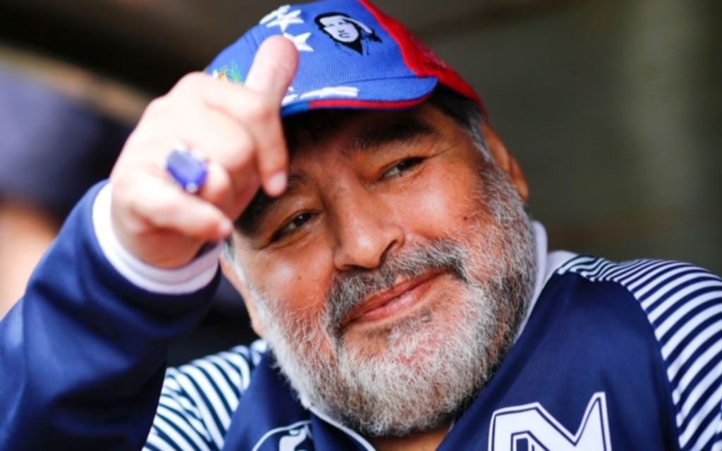 La subasta de Maradona: qué se vendió de los bienes del ex entrenador de Gimnasia