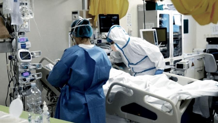 Internados por Covid:Seis de cada diez no se vacunaron