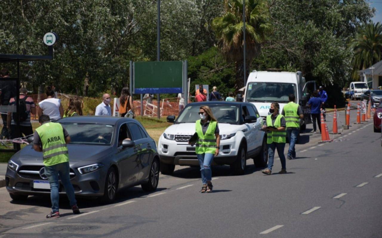 ARBA detectó más de $20 millones de deuda entre contribuyentes con autos de lujo