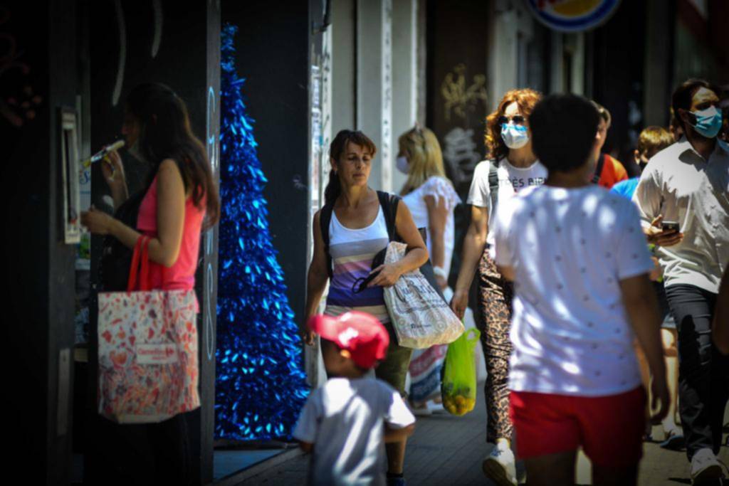 En las Fiestas, ánimo renovado: el comercio local busca la recuperación