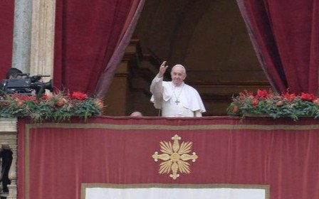 En Navidad, Francisco pidió "paz y concordia" para el mundo y diálogo para resolver los conflictos