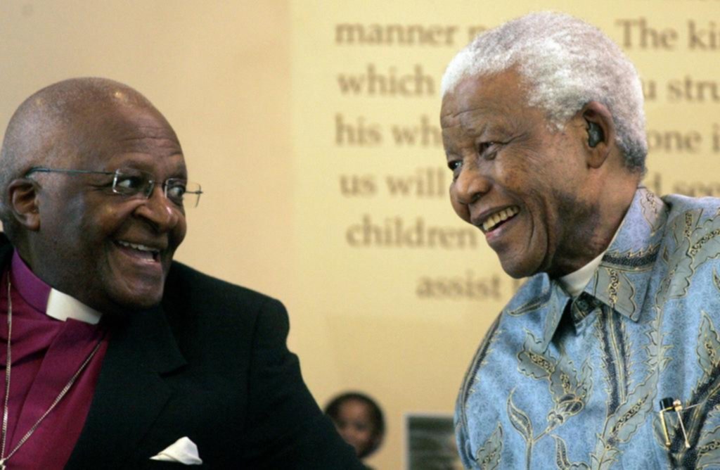 Adiós a un ícono moral: murió el obispo Desmond Tutu