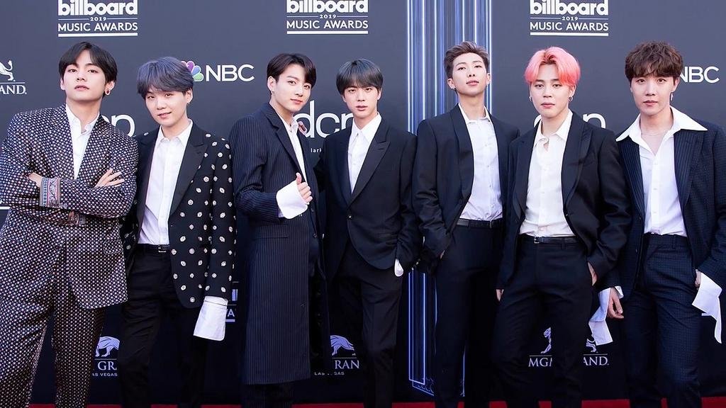 Los teens preocupados: medio BTS con coronavirus