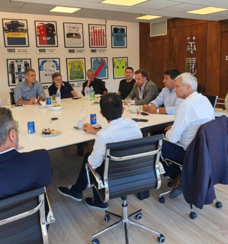 Fuerte mensaje de rechazo a Tinelli en la Liga Profesional