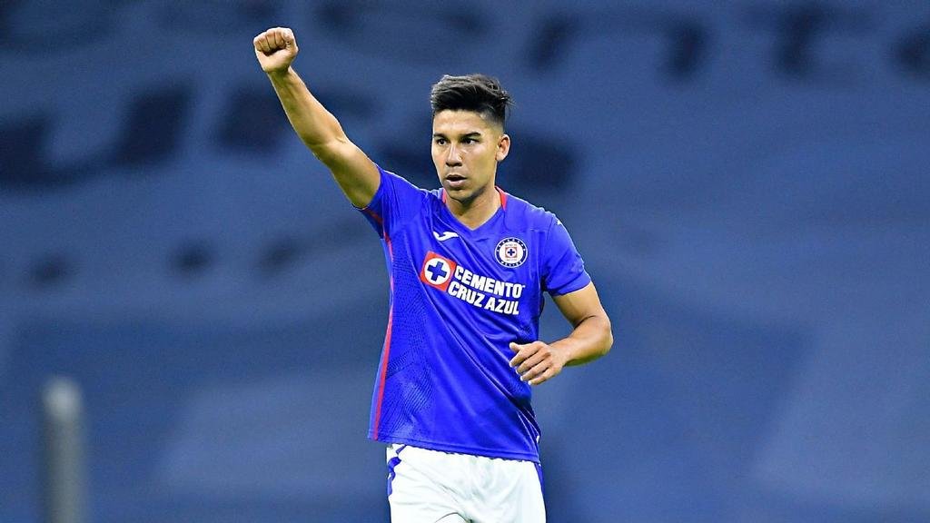 Pavón interesa en Cruz Azul y podría volver Pol Fernández
