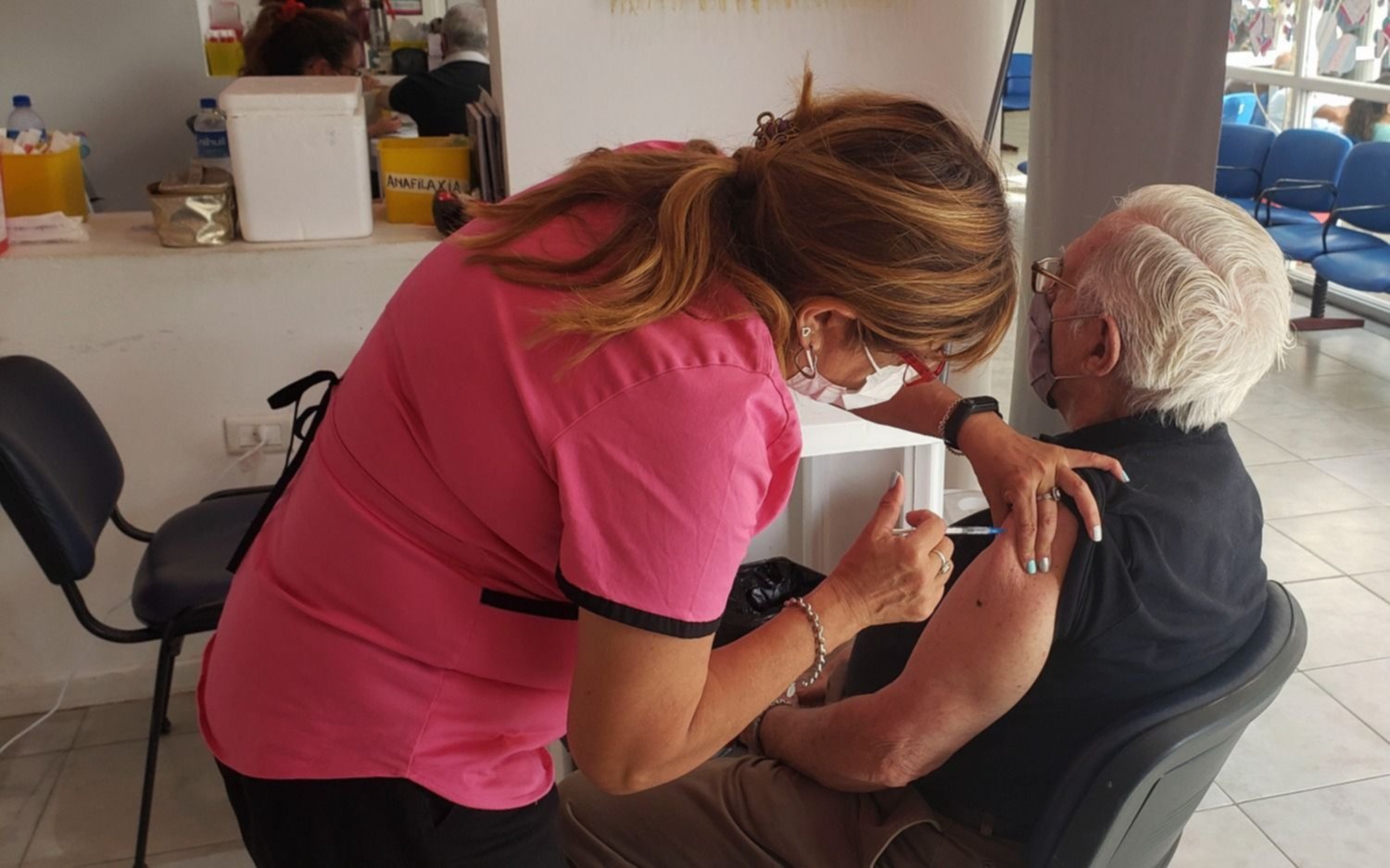 Aseguran que en Provincia es "abismal" la diferencia en los contagios entre vacunados y no vacunados
