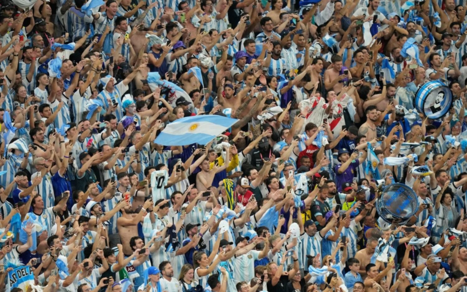 Furor por la Scaloneta: hinchas argentinos buscan tickets que se llegan a revender a 900 dólares