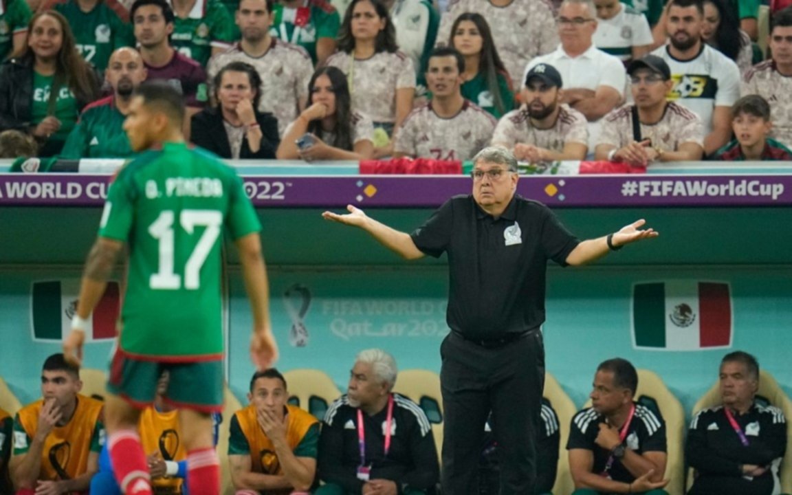Tensión e insultos: así llegó Martino a México tras la eliminación del Mundial
