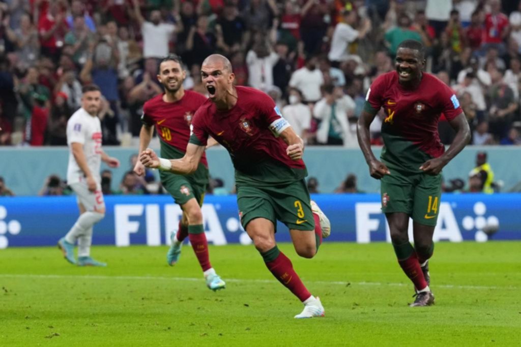 Portugal goleó con la figura menos pensada