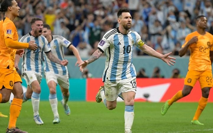 Messi: "Tuvimos que sufrir, pero pasamos"