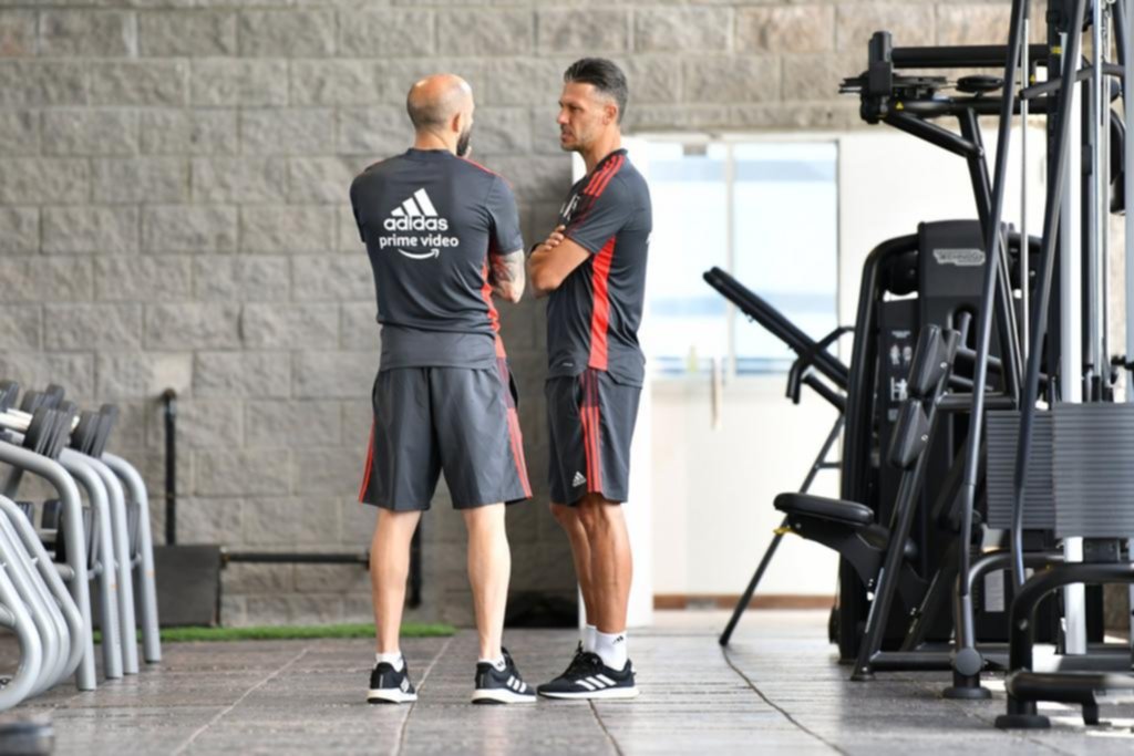 Demichelis puso manos a la obra, pero sin Juanfer