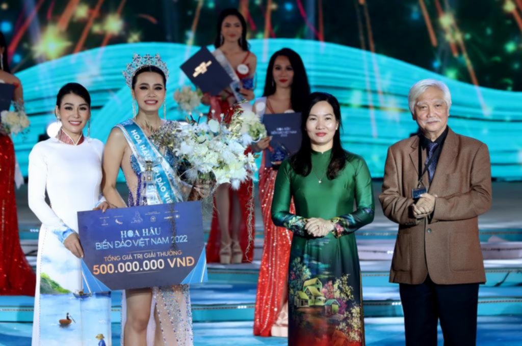 Moda: los concursos de belleza en Vietnam, el auge de un polémico negocio