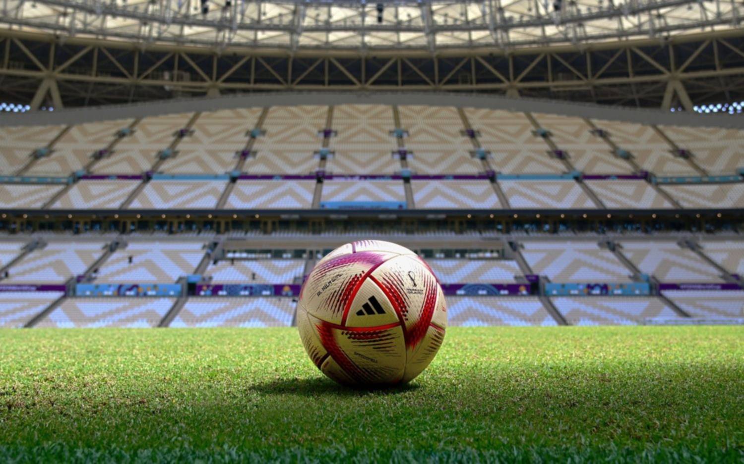 La FIFA presentó la nueva pelota para los últimos cuatro partidos del Mundial de Qatar 2022
