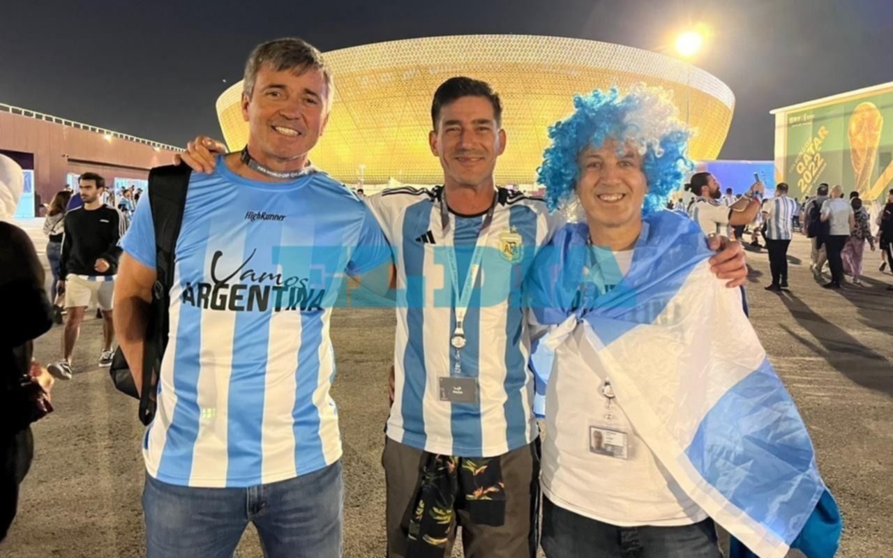 EL DIA junto a los platenses en Qatar: los hinchas esperan el partido con Croacia